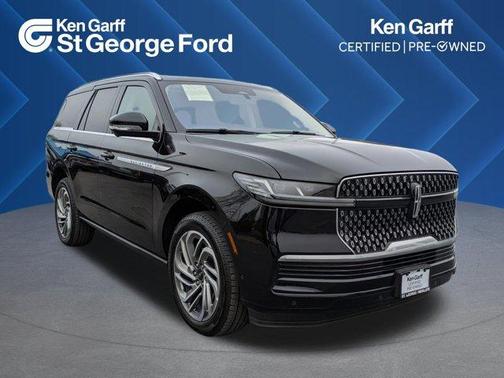 Black Metallic 2025 Lincoln Navigator Reserve