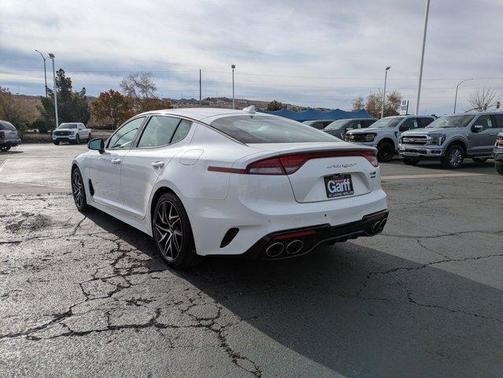 2022 Kia Stinger GT-Line