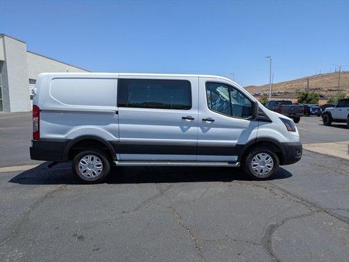 Oxford White 2025 Ford Transit-250 Base