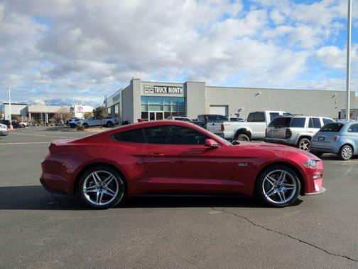 2022 Ford Mustang EcoBoost Premium