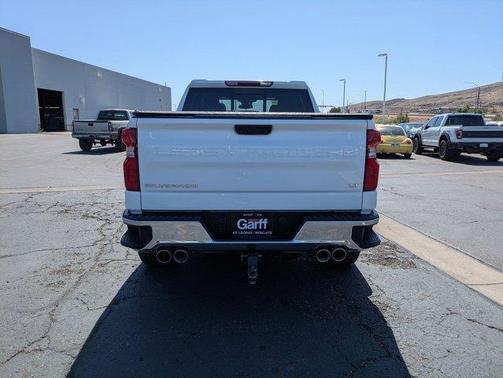 Summit White 2023 Chevrolet Silverado 1500 LT