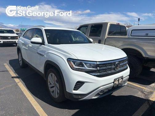 2022 Volkswagen Atlas Cross Sport 2.0T SE w/Technology
