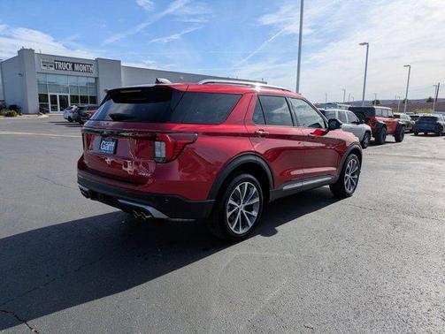 2025 Ford Explorer Platinum