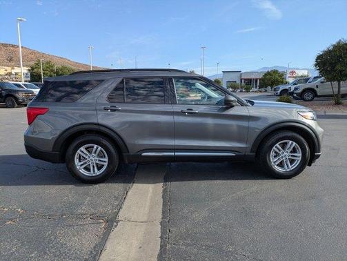 Carbonized Gray Metallic 2023 Ford Explorer XLT