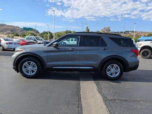 Carbonized Gray Metallic 2023 Ford Explorer XLT
