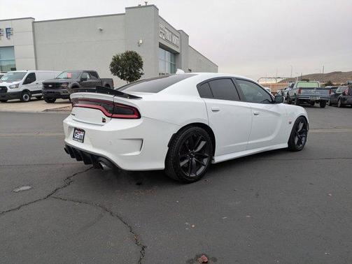 2019 Dodge Charger Scat Pack