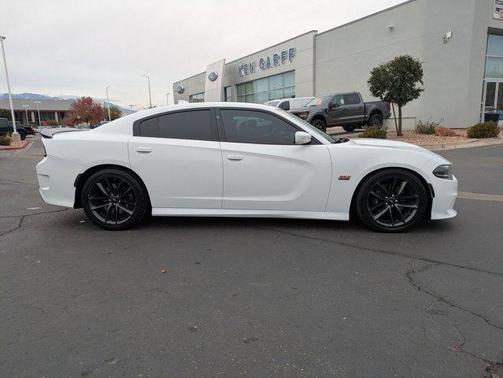 2019 Dodge Charger Scat Pack