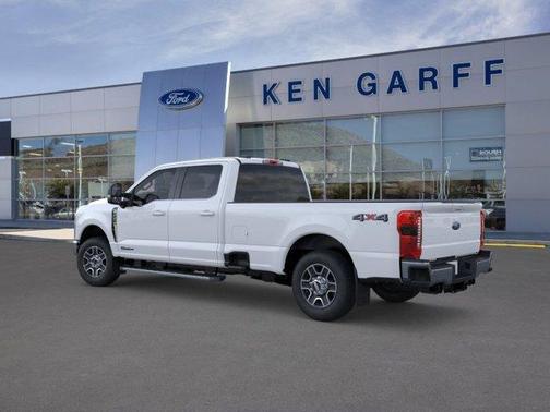 Oxford White 2026 Ford F-350 Lariat Super Duty