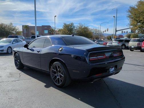 2017 Dodge Challenger R/T Plus