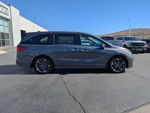 2022 Honda Odyssey Elite