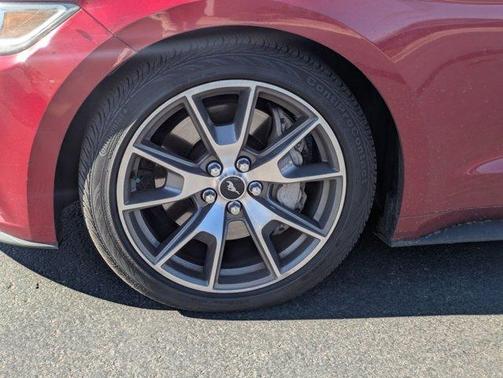 2015 Ford Mustang EcoBoost Premium