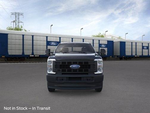 Agate Black Metallic 2026 Ford F-250 Super Duty