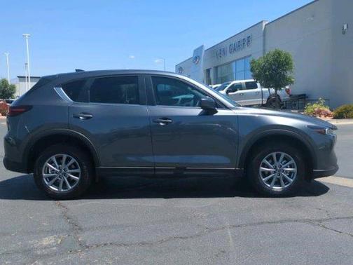 2023 Mazda CX-5 2.5 S Preferred Package