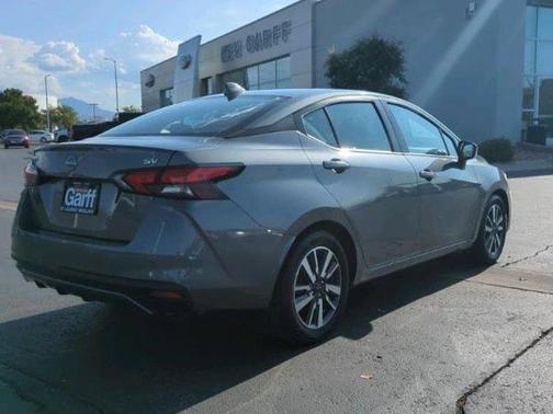 2023 Nissan Versa 1.6 SV
