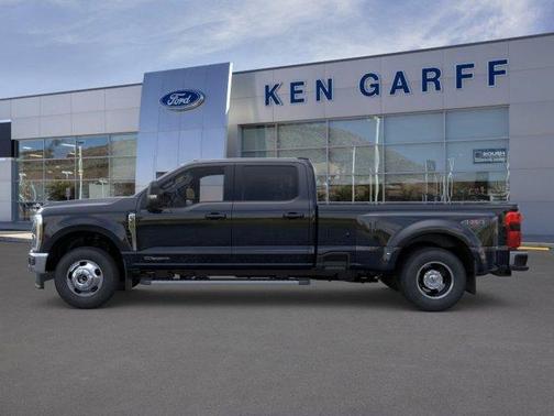 Black Metallic 2026 Ford F-350 Lariat Super Duty