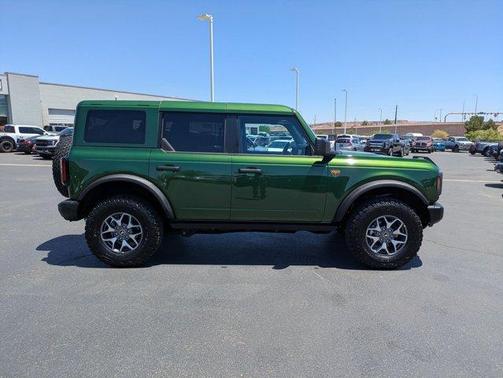 Green Metallic 2025 Ford Bronco Badlands