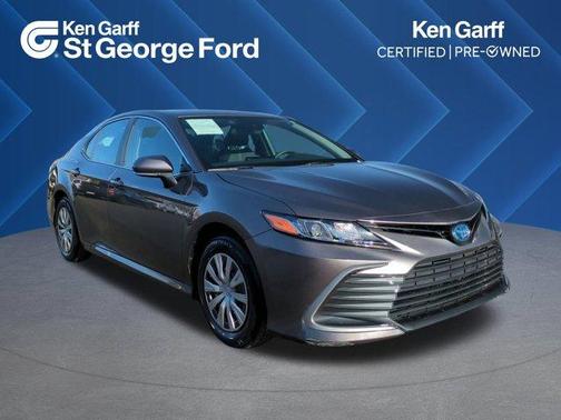 2023 Toyota Camry Hybrid LE