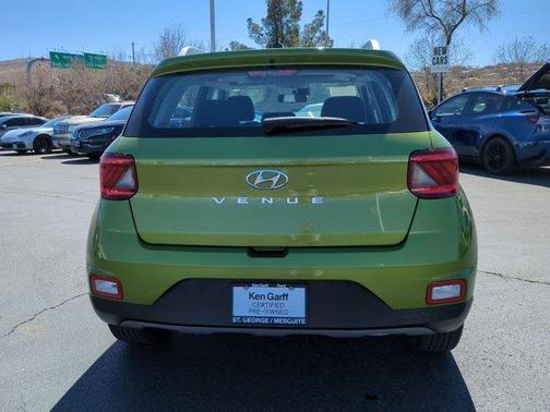 2023 Hyundai VENUE SEL