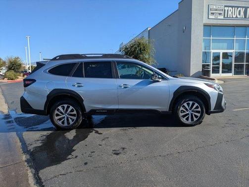 2024 Subaru Outback Premium