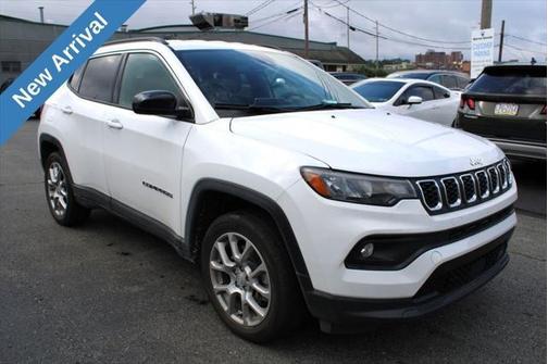 2024 Jeep Compass Latitude Lux FWD