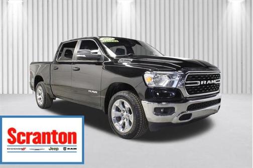 2022 RAM 1500 Big Horn Crew Cab 4x4 57' Box