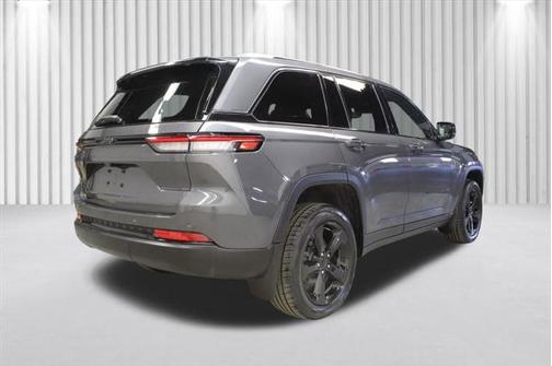 2024 Jeep Grand Cherokee Altitude 4x4