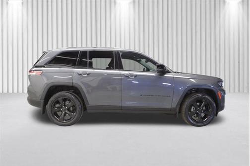 2024 Jeep Grand Cherokee Altitude 4x4