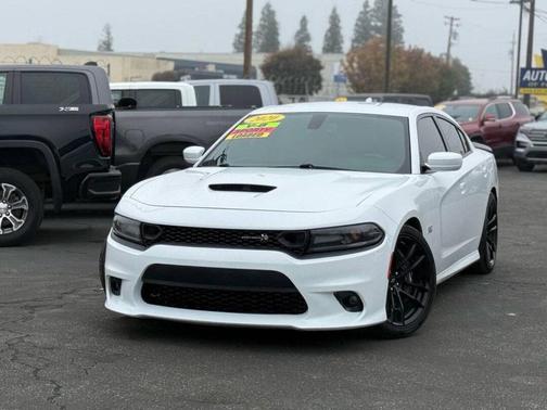 2020 Dodge Charger Scat Pack