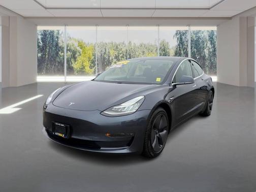 2020 Tesla Model 3 Long Range