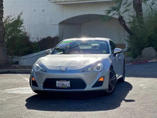 2014 Scion FR-S