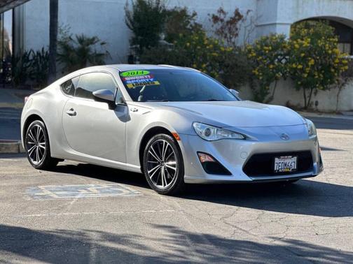 2014 Scion FR-S