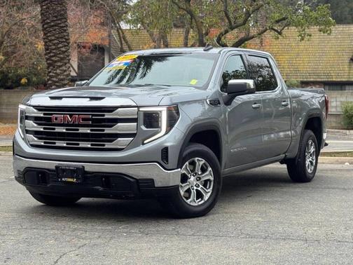 2023 GMC Sierra 1500 SLE