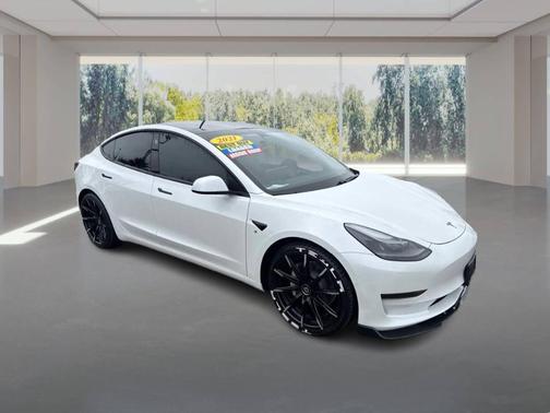 2021 Tesla Model 3 Standard Range Plus