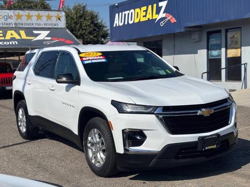 2022 Chevrolet Traverse LS
