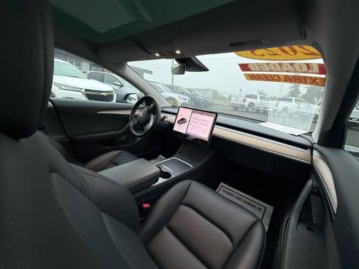 2023 Tesla Model 3 Base