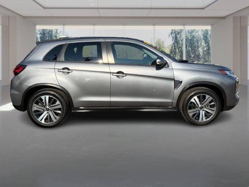 2024 Mitsubishi Outlander Sport SE