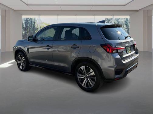 2024 Mitsubishi Outlander Sport SE