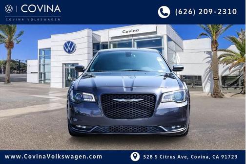 2016 Chrysler 300 S