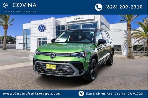 2025 Volkswagen Taos 1.5T SE Black