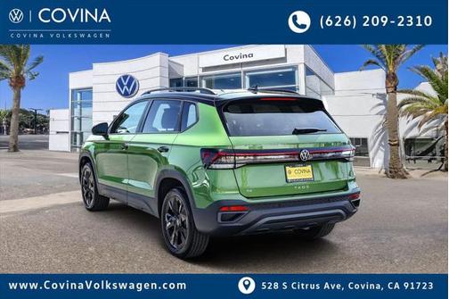 2025 Volkswagen Taos 1.5T SE Black