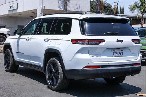 2022 Jeep Grand Cherokee L Altitude