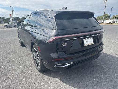 2024 Lincoln Nautilus RESERVE