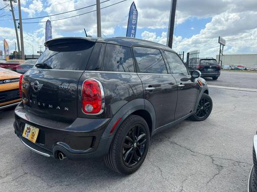 2015 MINI Countryman Cooper S