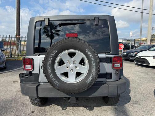 2014 Jeep Wrangler Unlimited Sport