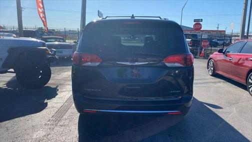 2017 Chrysler Pacifica Limited
