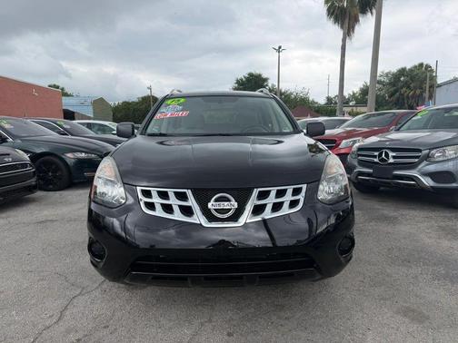 Black 2015 Nissan Rogue Select S