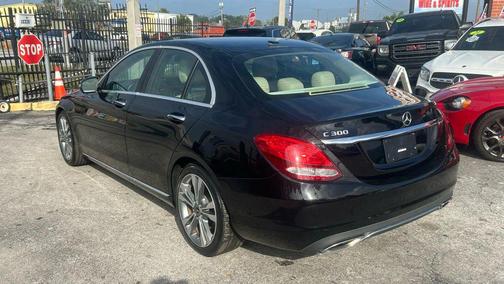2017 Mercedes-Benz C-Class Luxury