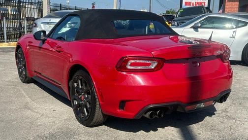 2018 FIAT 124 Spider Base
