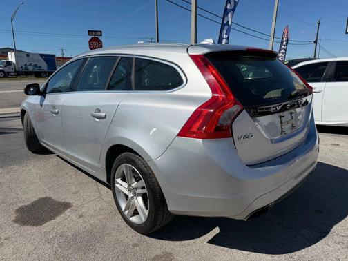 2015 Volvo V60 T5 Premier
