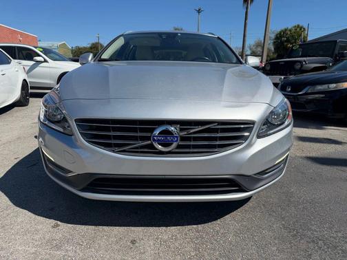 2015 Volvo V60 T5 Premier
